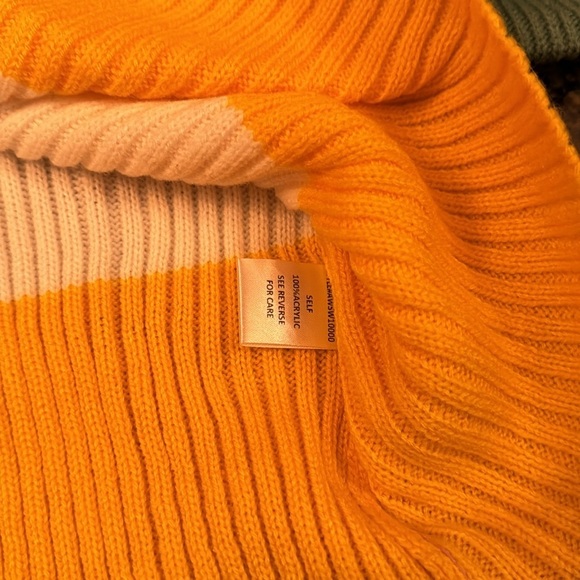 Awoo stripped ribbed cropped turtleneck NWT M - Picture 6 of 10